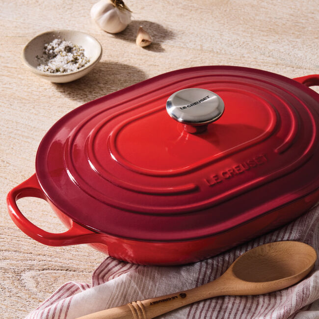 Le Creuset Oval Casserole: 3.75 QT, Cerise