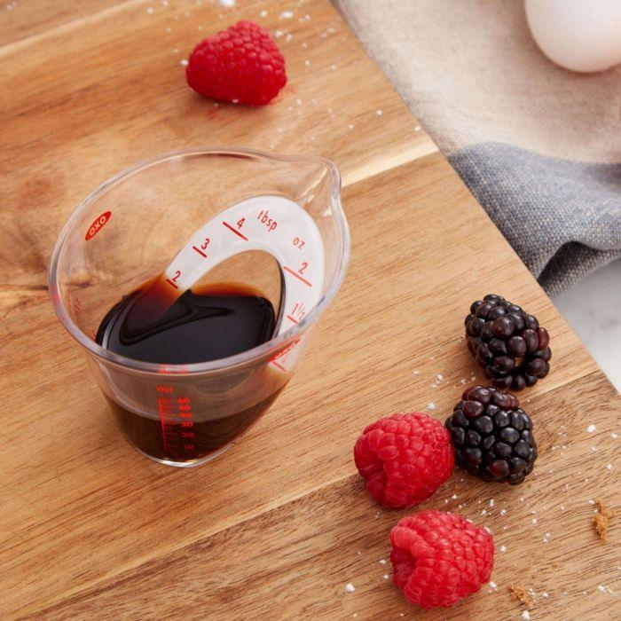 OXO Angled Measuring Cup: Mini