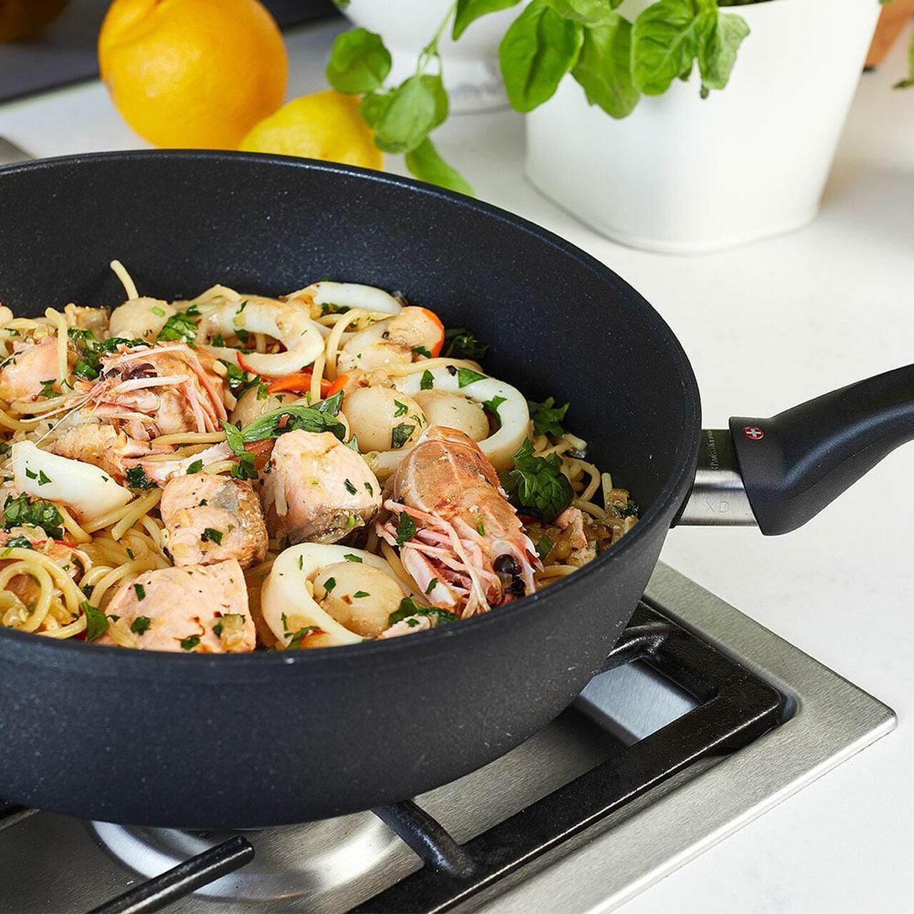 Swiss Diamond Induction XD Saute Pan w/Lid: 11"
