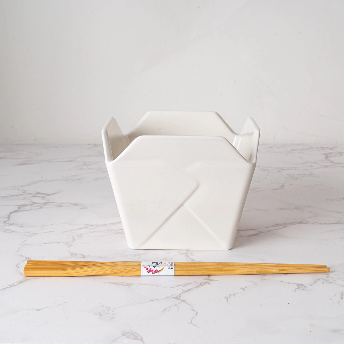 Urban Tokyo 'Takeout' Noodle Bowl with Chopsticks: 16 oz., Pagoda