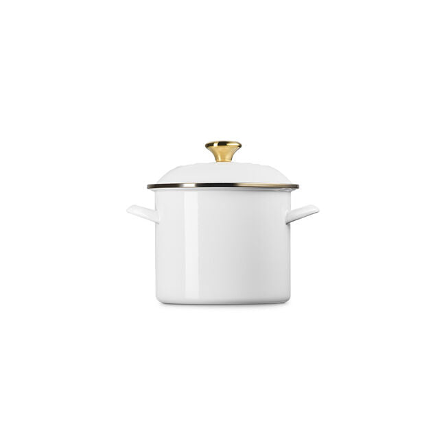 Le Creuset Pumpkin Collection Stockpot:  6 QT, White