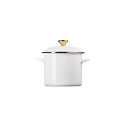 Le Creuset Pumpkin Collection Stockpot:  6 QT, White