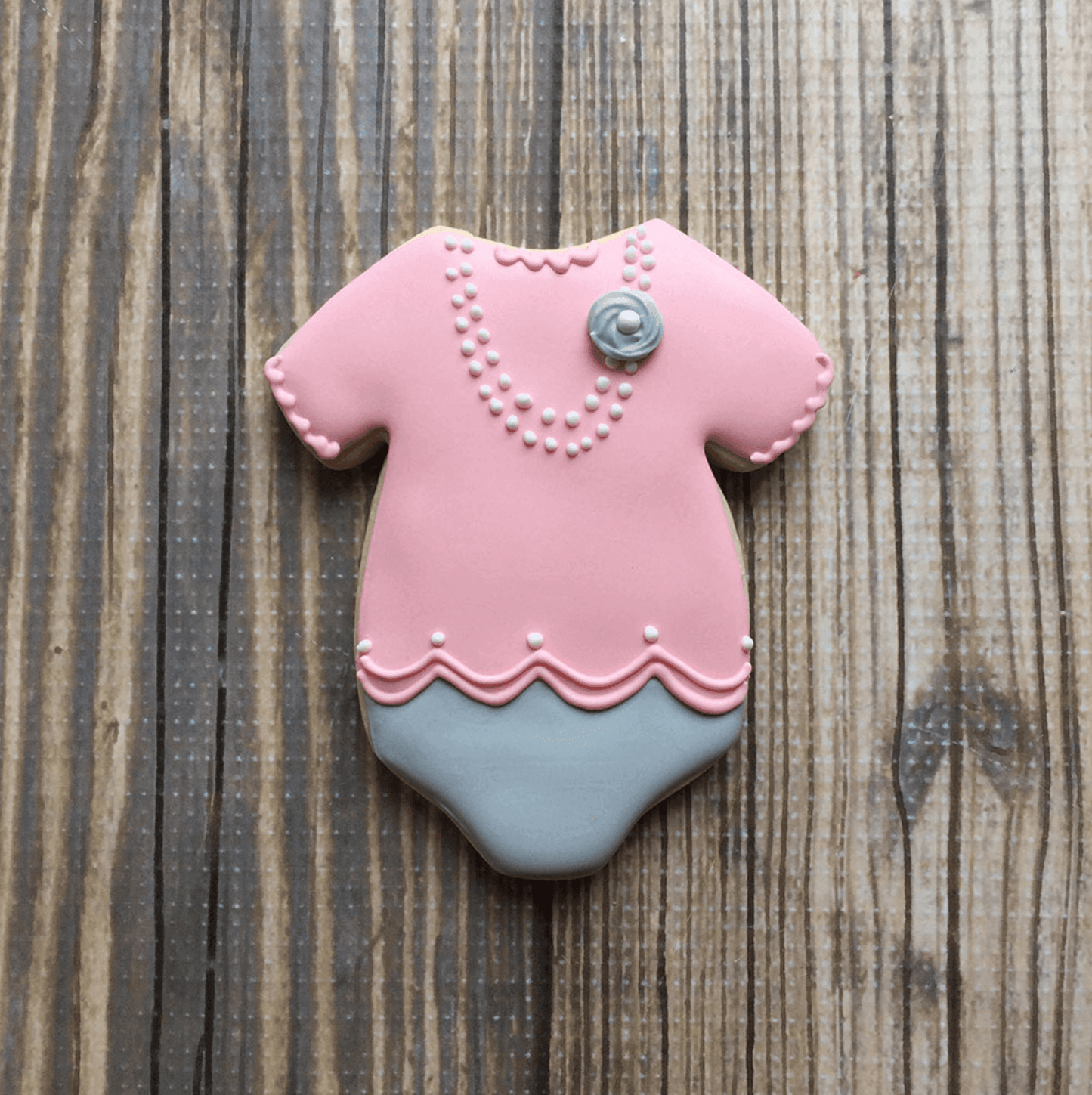 Ann Clark Cookie Cutter: Baby Onesie