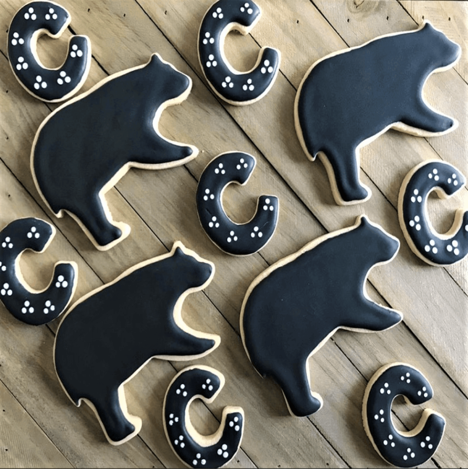 Ann Clark Cookie Cutter: Bear, 3 5/8"