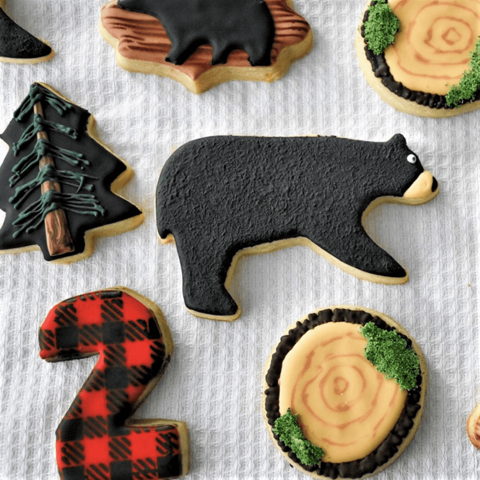 Ann Clark Cookie Cutter: Bear, 3 5/8"