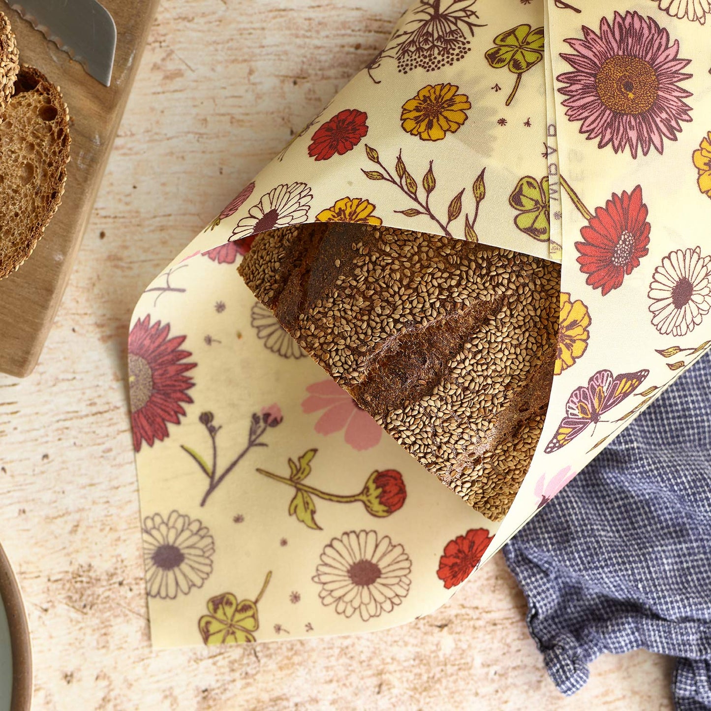 Bee's Wrap Cut-To-Size Roll: Meadow Magic
