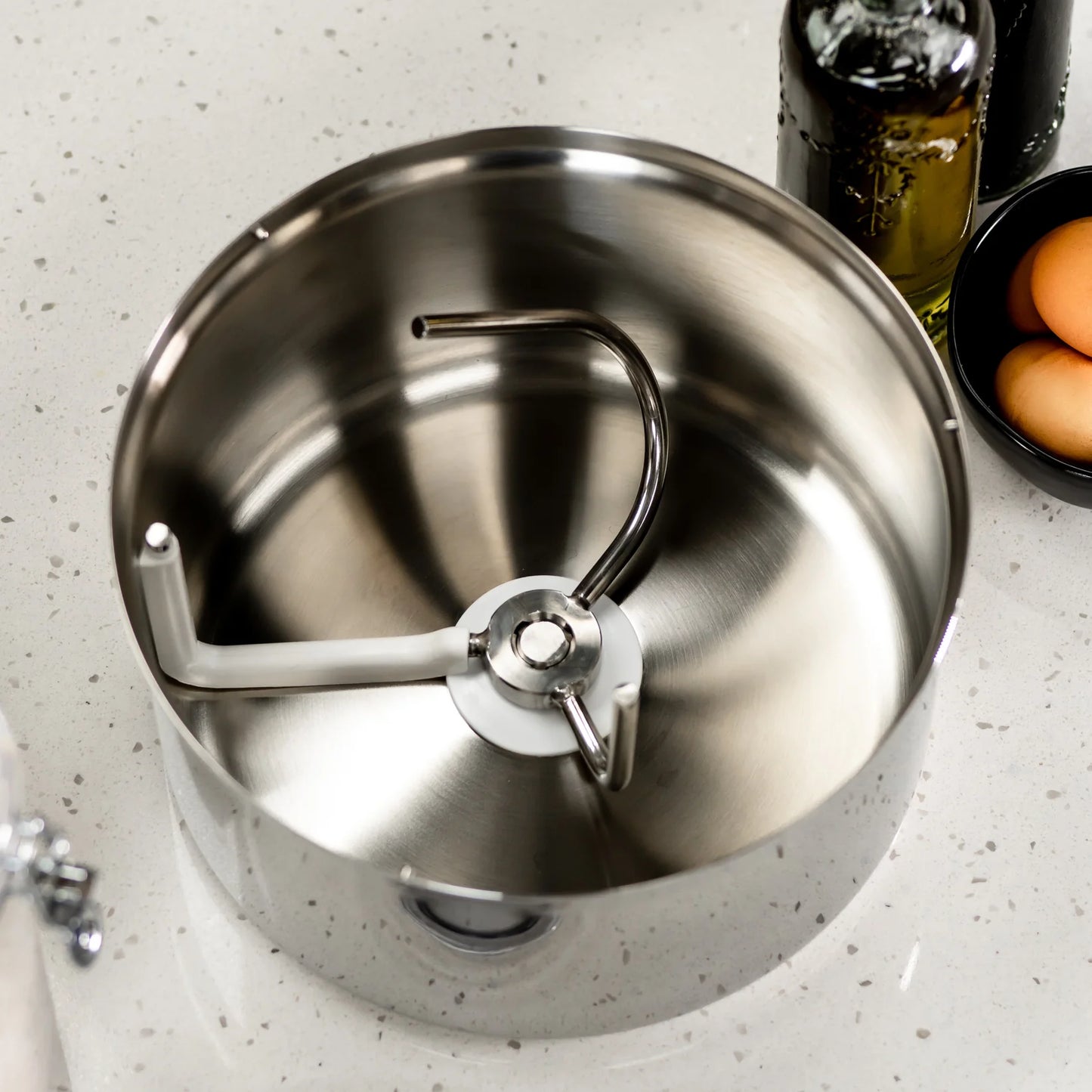 Bosch Universal Plus Mixer Attachment: Stainless Steel Bowl, Bottom Drive