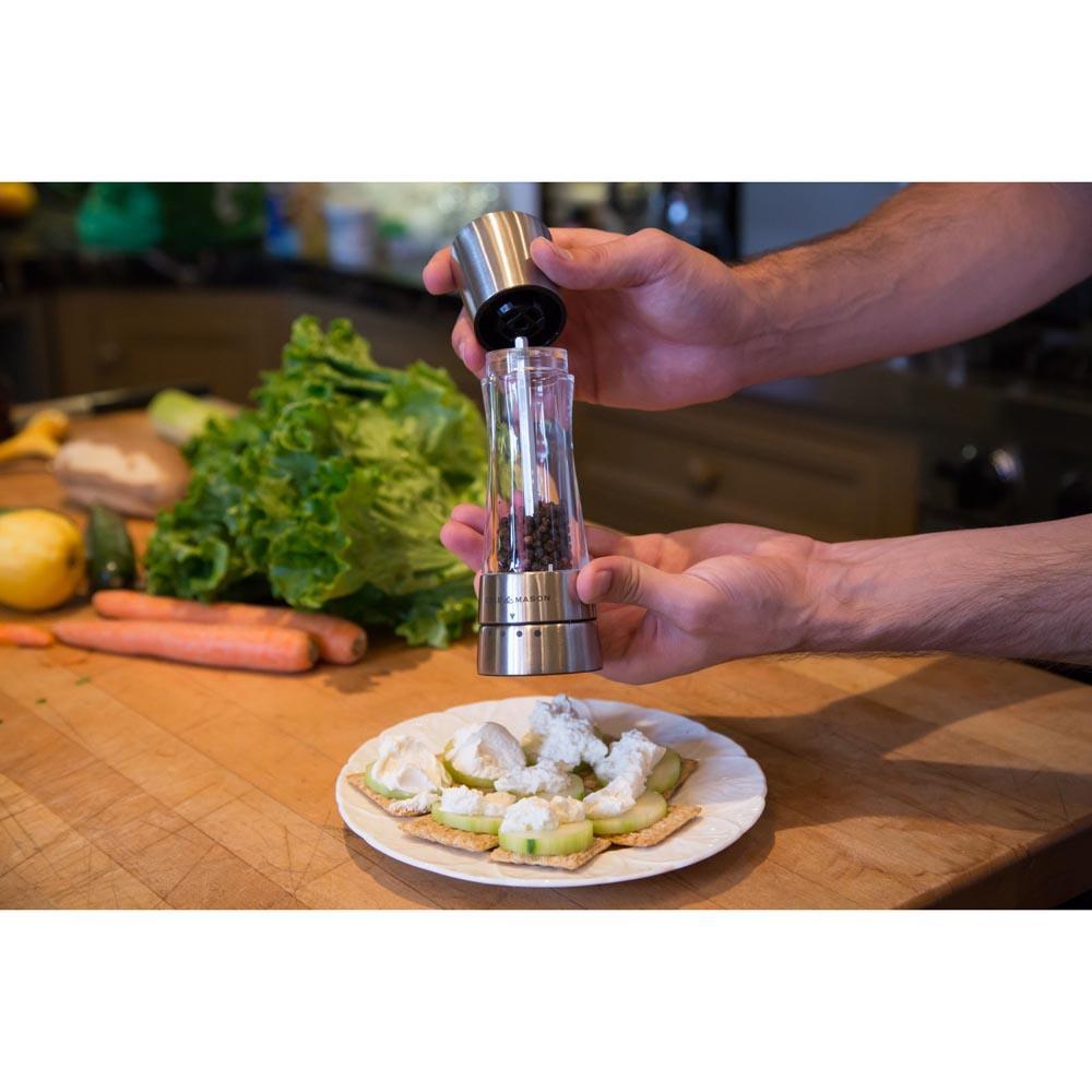 Cole & Mason Derwent Pepper Mill: Stainless Steel
