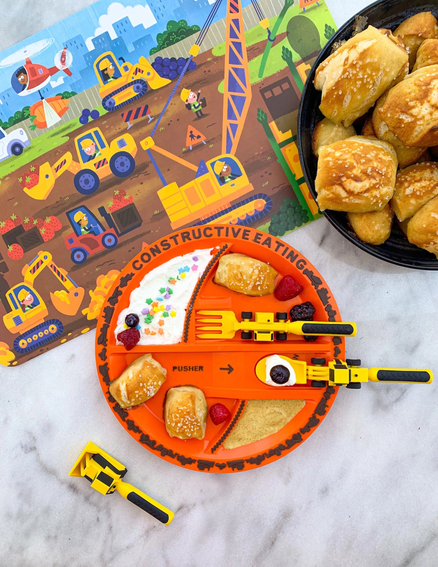 Constructive Eating Placemat: Construction