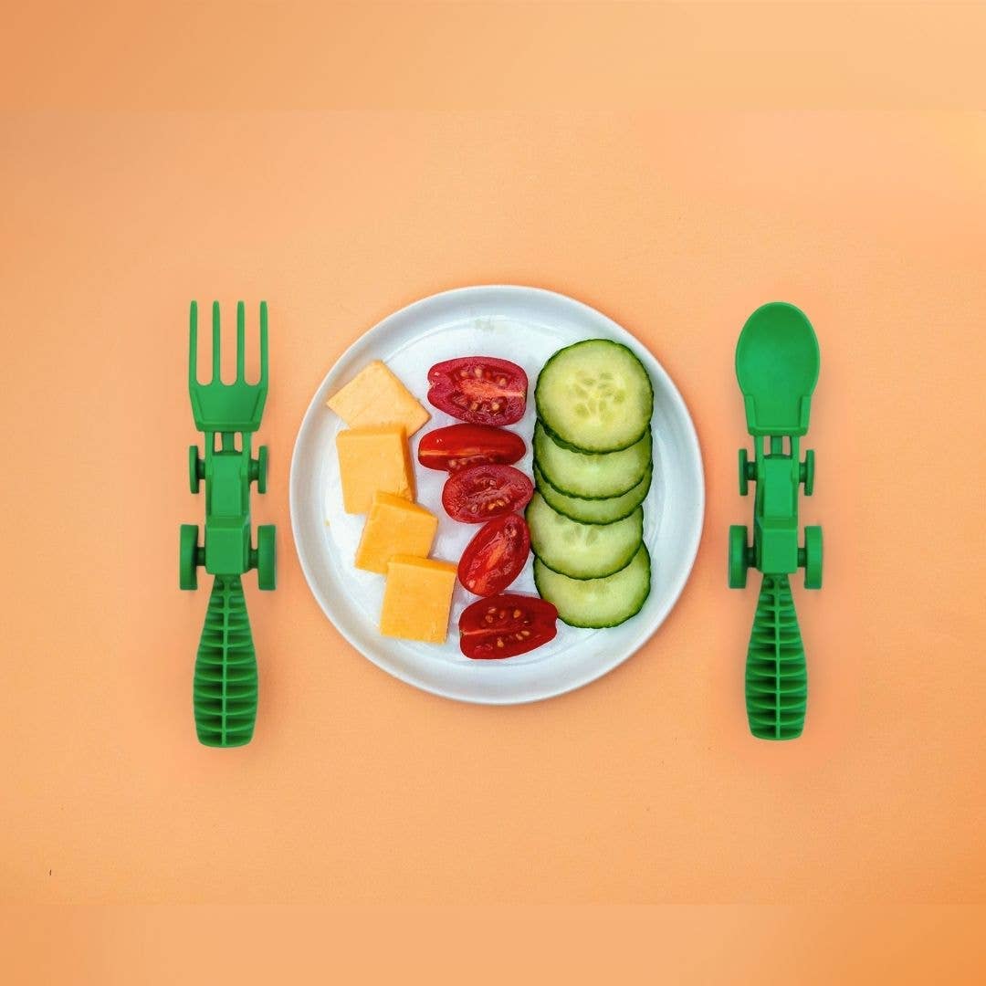 Constructive Eating Utensil Set: Tractors, Green