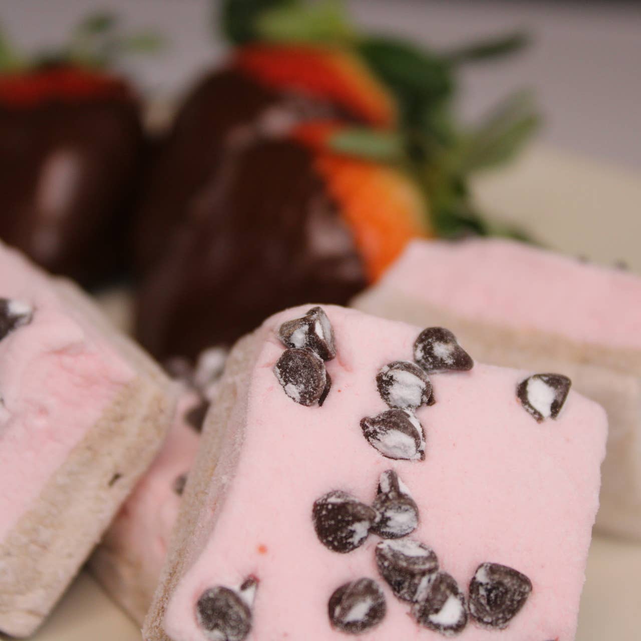 Creekside Mallow Company - Chocolate Covered Strawberries