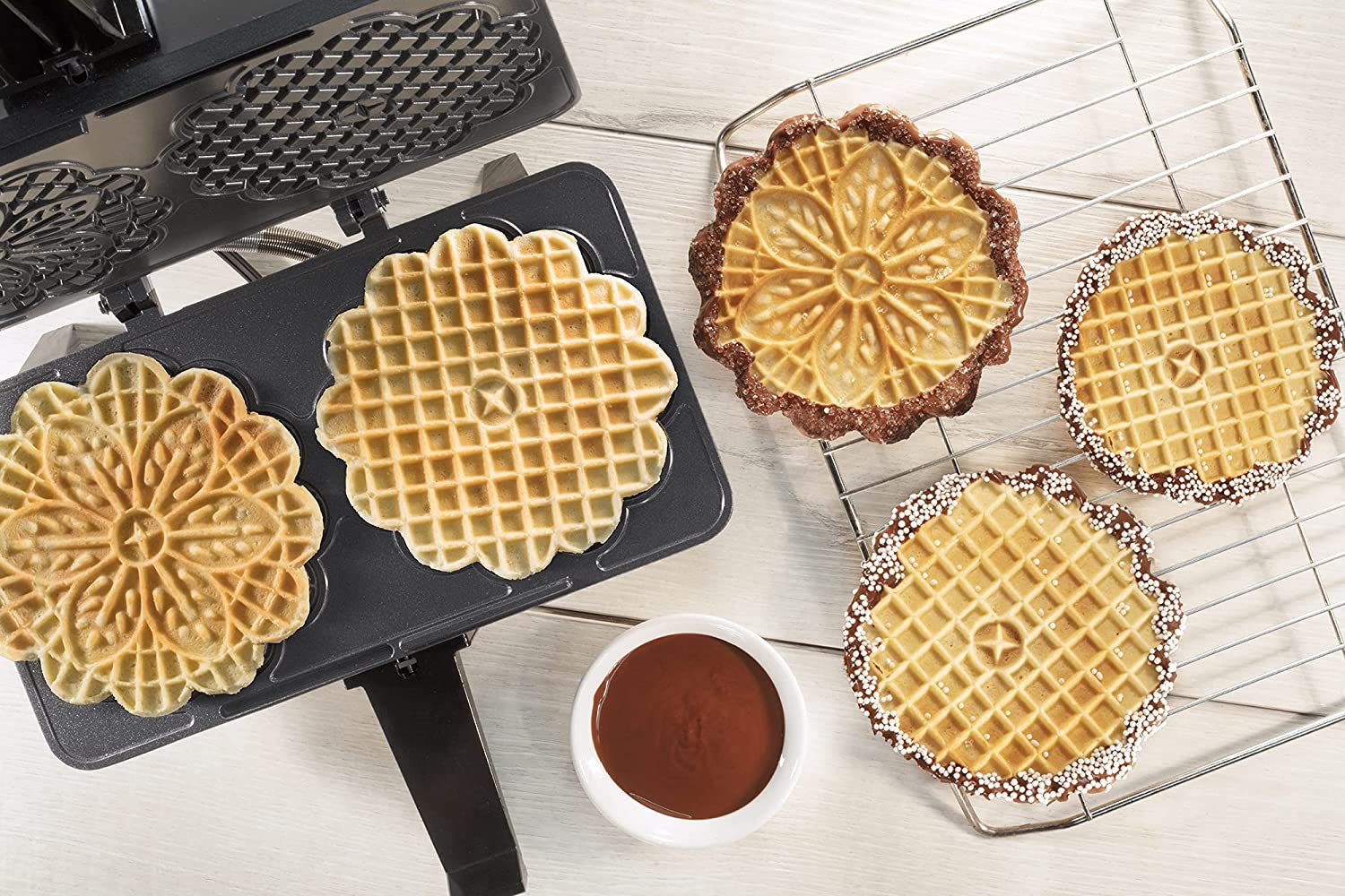CucinaPro Pizzelle Maker: Non-Stick