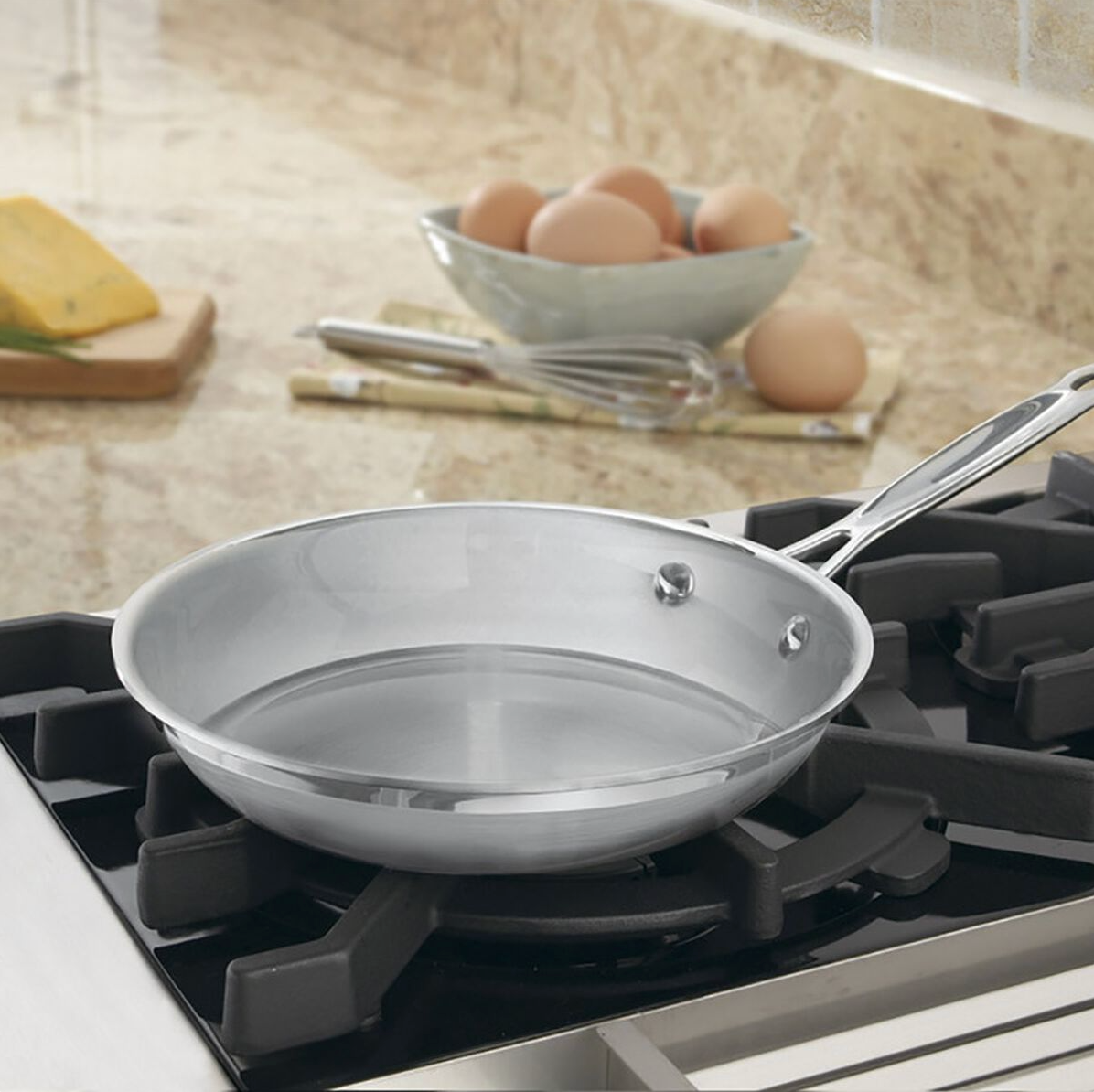 Cuisinart MultiCladPro Skillet:  8"