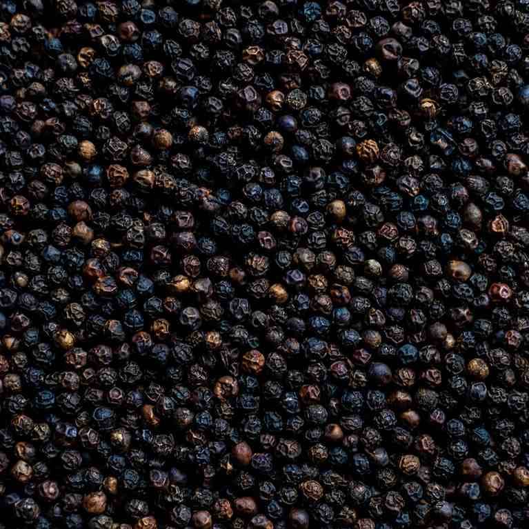 Diaspora Co. Aranya Peppercorns