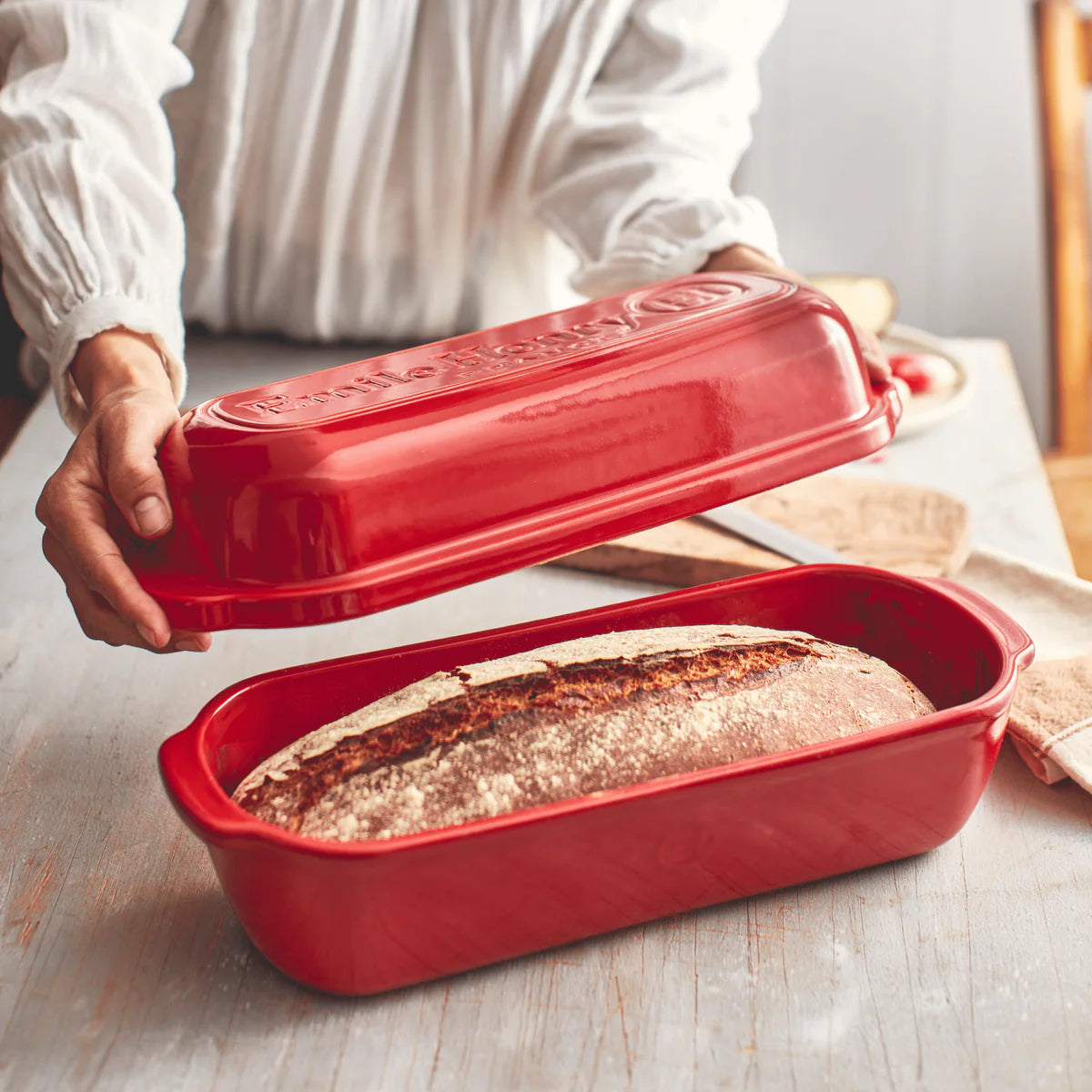 Emile Henry Bread Baker: Italian / Pullman, Poppy Red