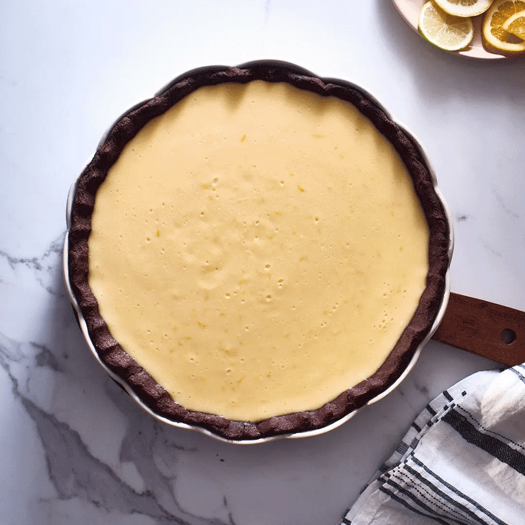 Emile Henry Madeleine Collection: Round Tart Dish, Clay