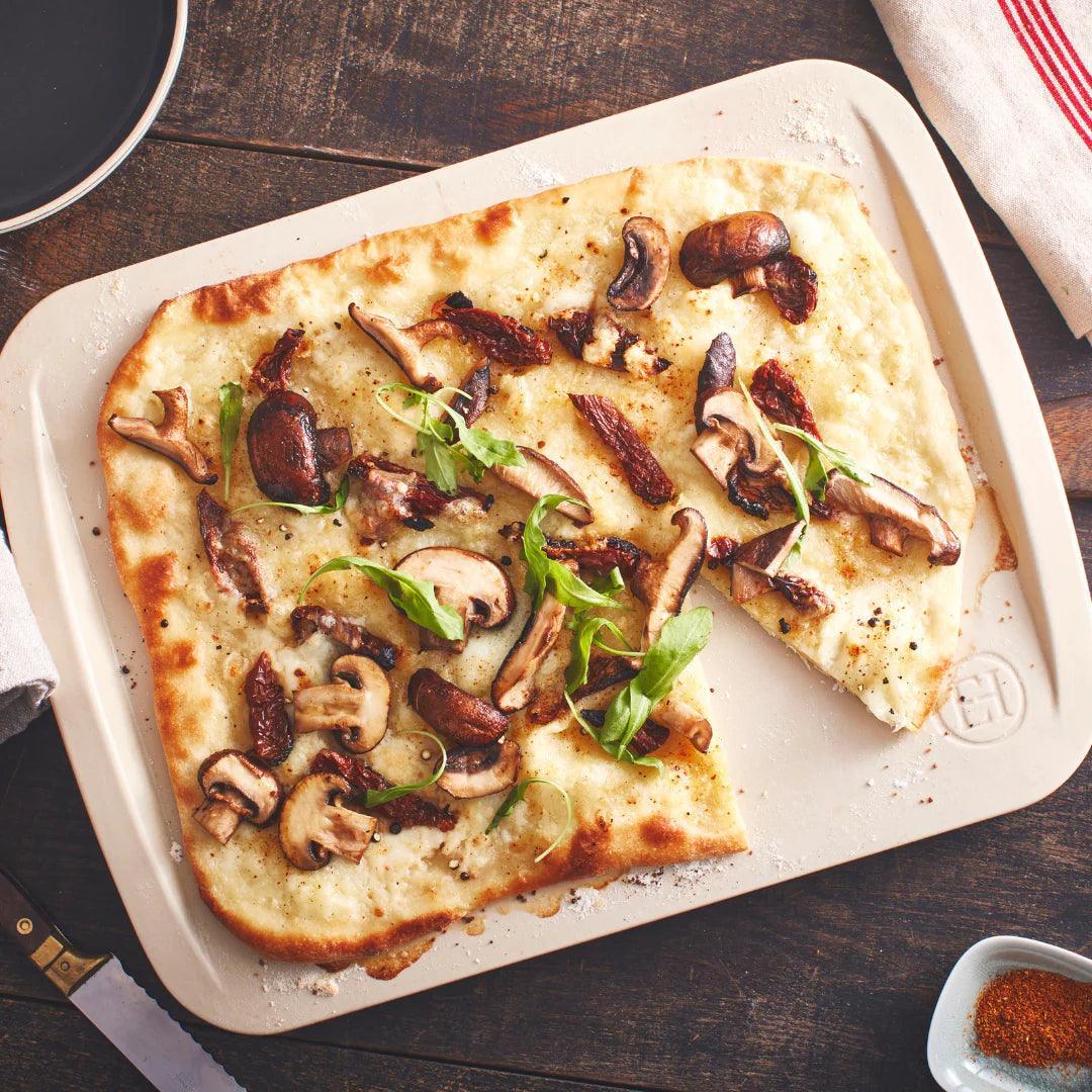 Emile Henry Pizza Stone: The Maestro