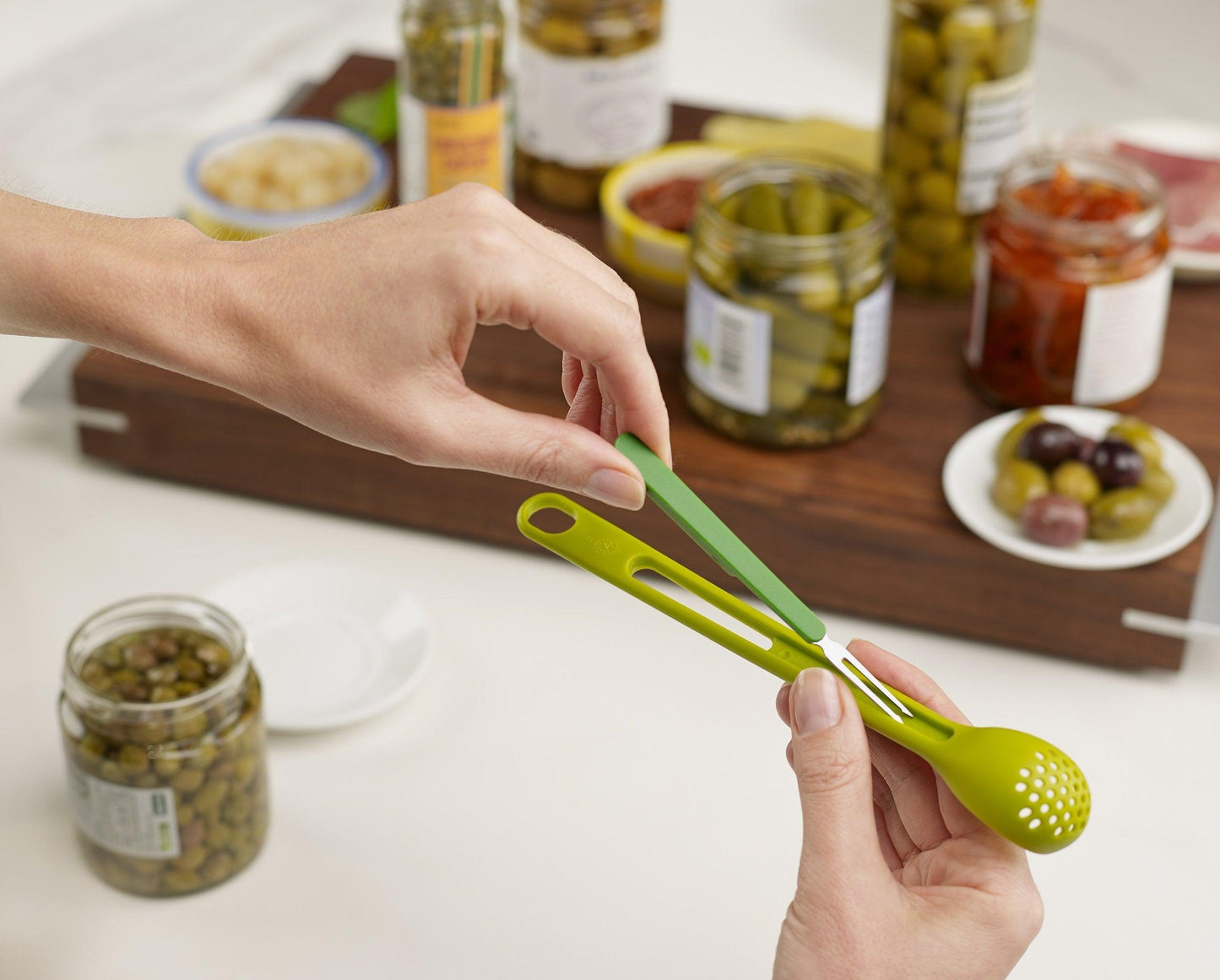 Joseph Joseph Scoop & Pick