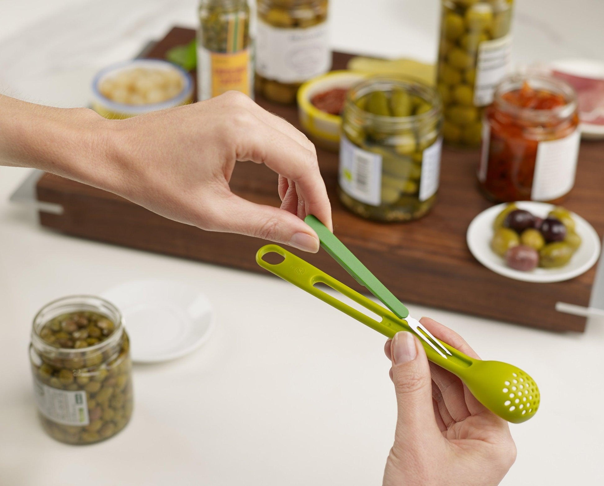 Joseph Joseph Scoop & Pick