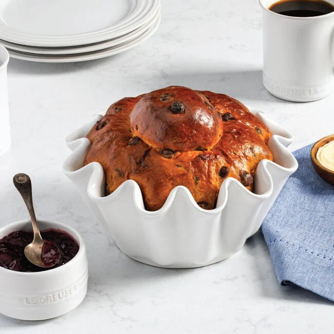 Le Creuset Brioche Baker: 1.5 QT, White