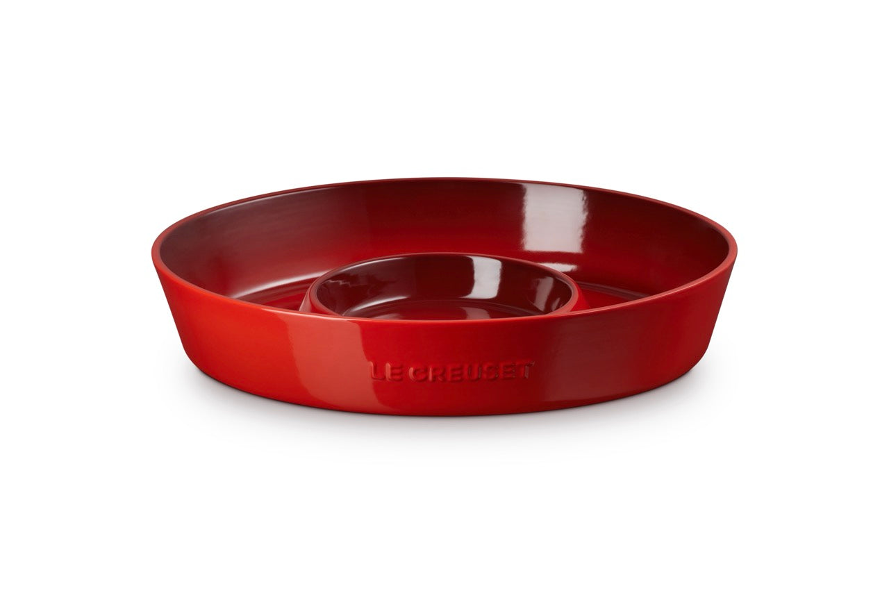 Le Creuset Chip and Dip Platter: Cerise