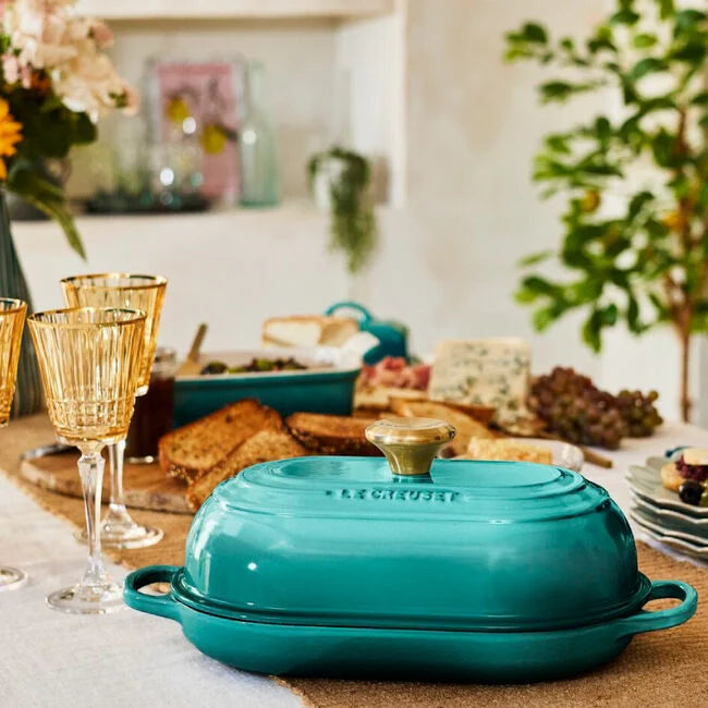 Le Creuset Oval Bread Oven: 11.5", Bleu Riviera