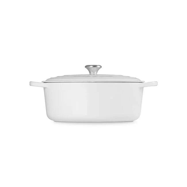 Le Creuset Oval Dutch Oven: 8 QT, White