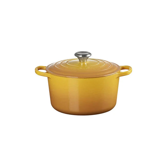 Le Creuset Round Deep Dutch Oven: 6.5 QT, Nectar