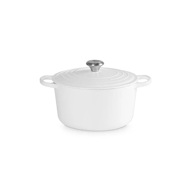 Le Creuset Round Deep Dutch Oven: 6.5 QT, White