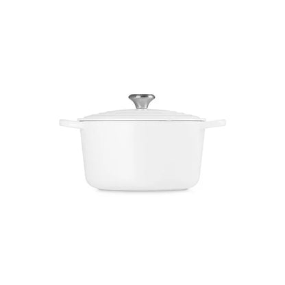 Le Creuset Round Deep Dutch Oven: 6.5 QT, White