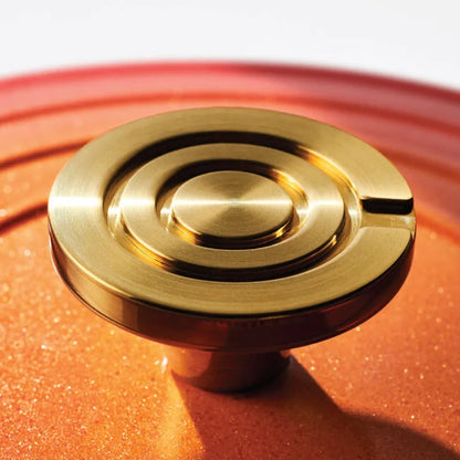 Le Creuset Round Dutch Oven: 4.5 QT, Flamme Dorée