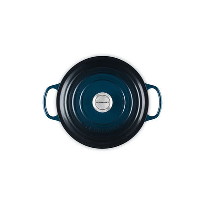 Le Creuset Round Dutch Oven: 5.5 QT, Nuit