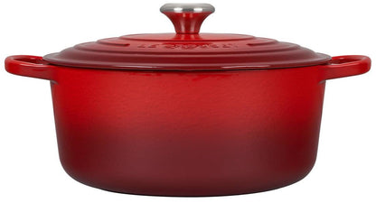 Le Creuset Round Dutch Oven: 7.25 QT, Cerise