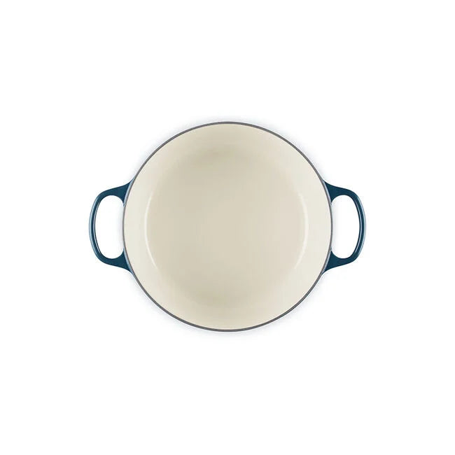 Le Creuset Round Dutch Oven: 7.25 QT, Nuit
