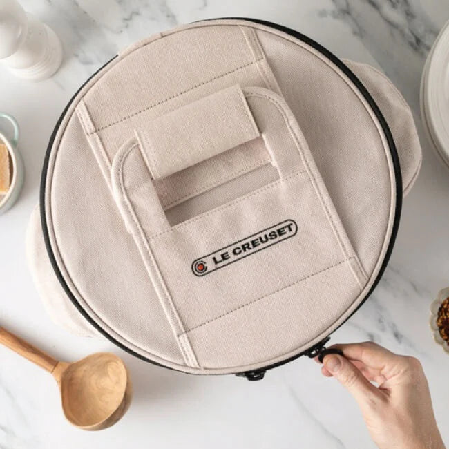 Le Creuset Round Dutch Oven Tote
