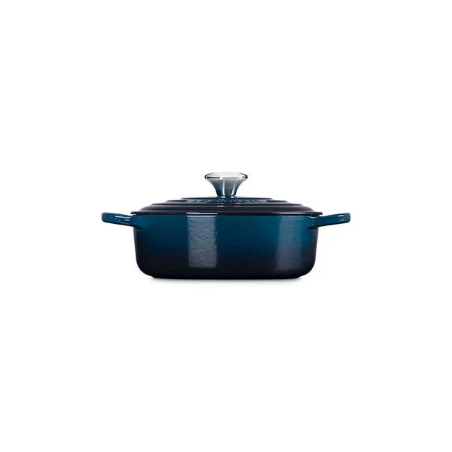 Le Creuset Round Wide Dutch Oven: 3.5 QT, Nuit