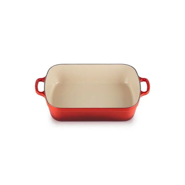 Le Creuset Signature Roaster: 5.25 QT, Cerise