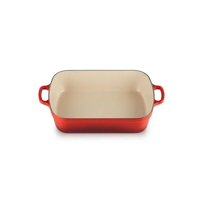 Le Creuset Signature Roaster: 5.25 QT, Cerise