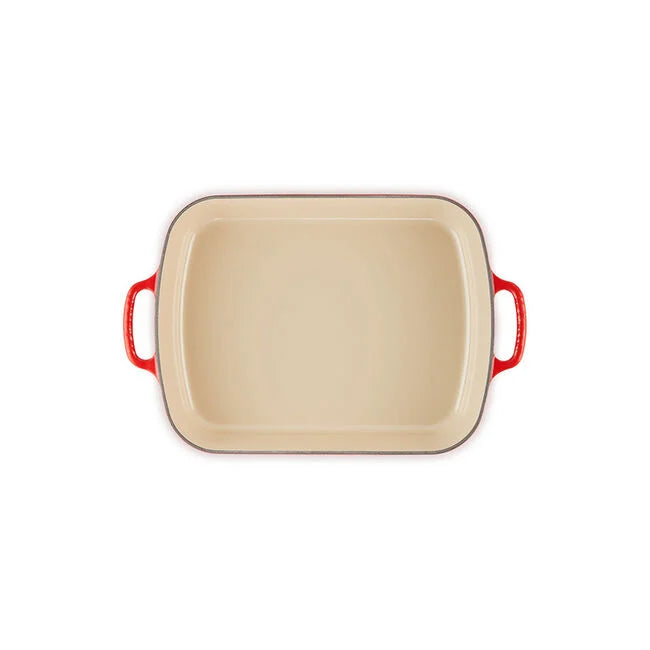 Le Creuset Signature Roaster: 5.25 QT, Cerise