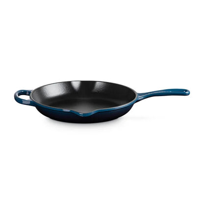 Le Creuset Skillet: 10.25", Nuit