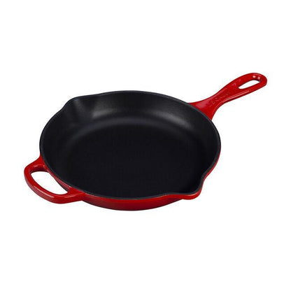 Le Creuset Skillet: 9", Cerise