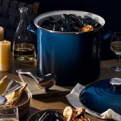 Le Creuset Stockpot:  12 QT, Nuit