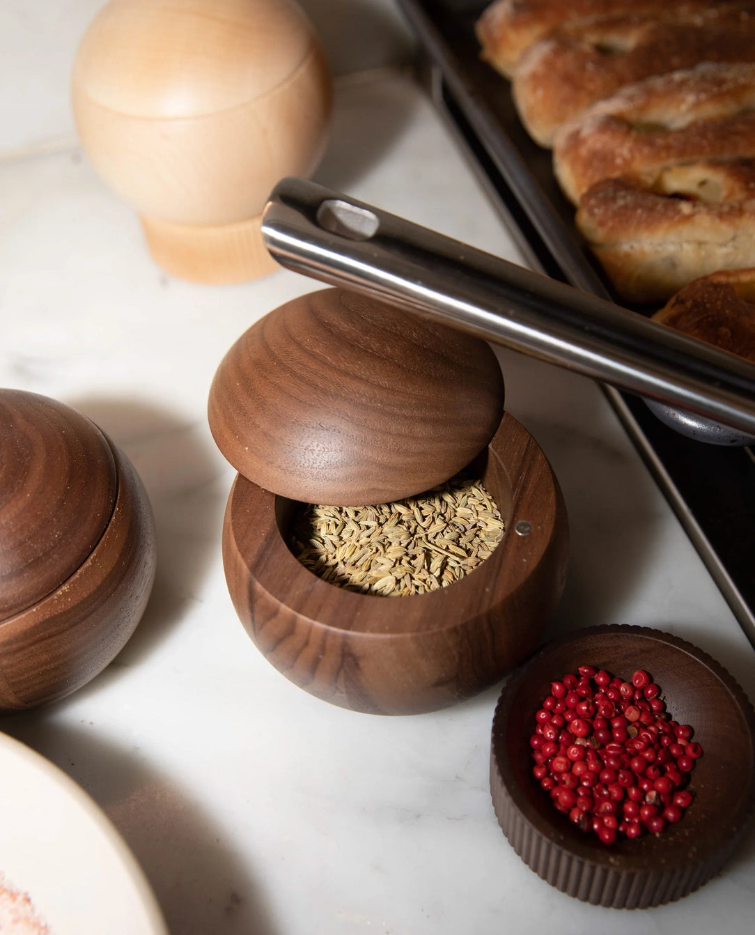 Material Kitchen Salt Sphere - Thumbnail 5