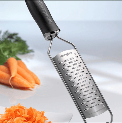 Microplane Gourmet Series: Ribbon Grater