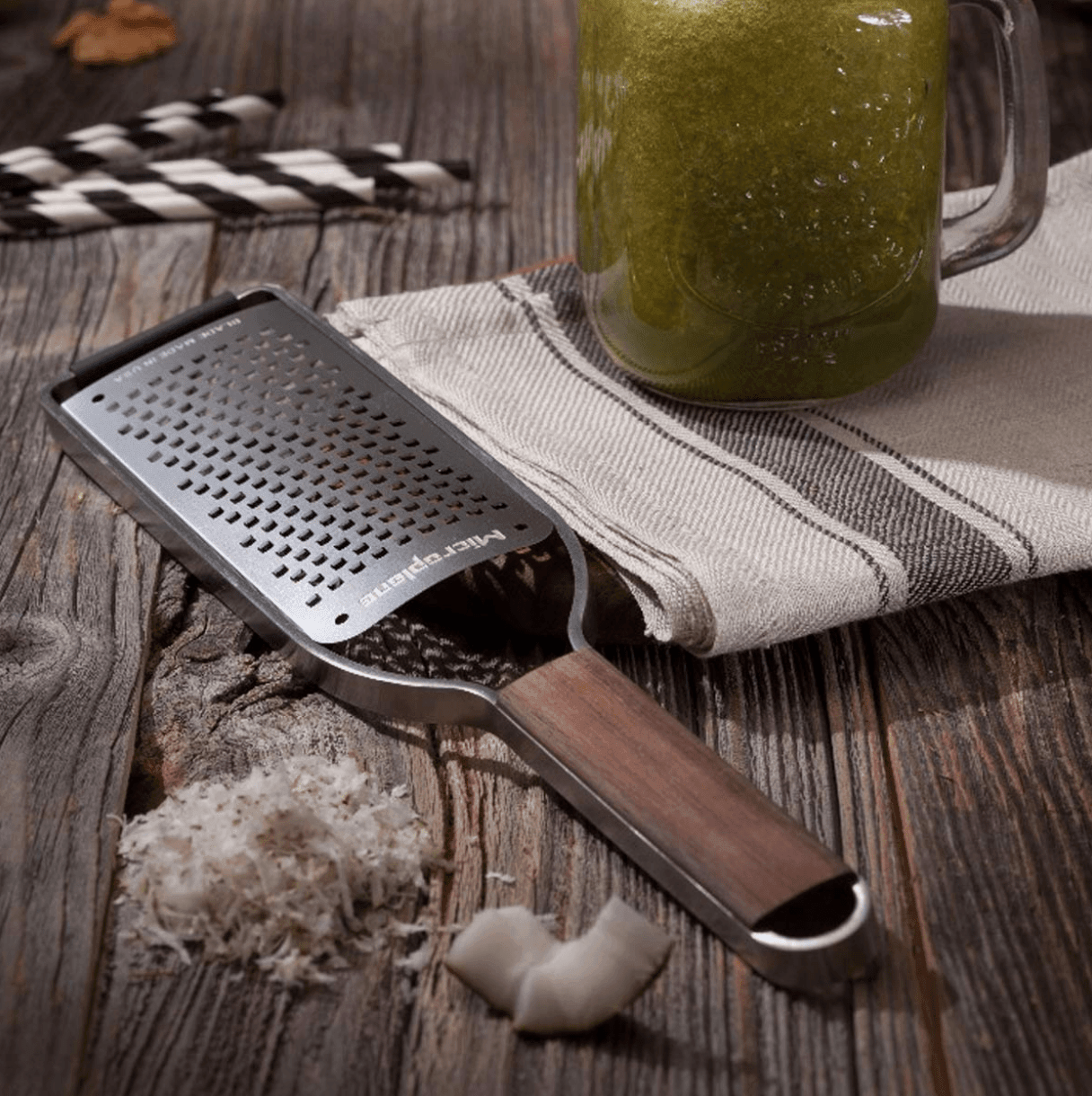 Microplane Master's Series: Coarse Grater