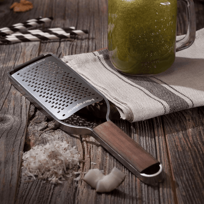 Microplane Master's Series: Coarse Grater