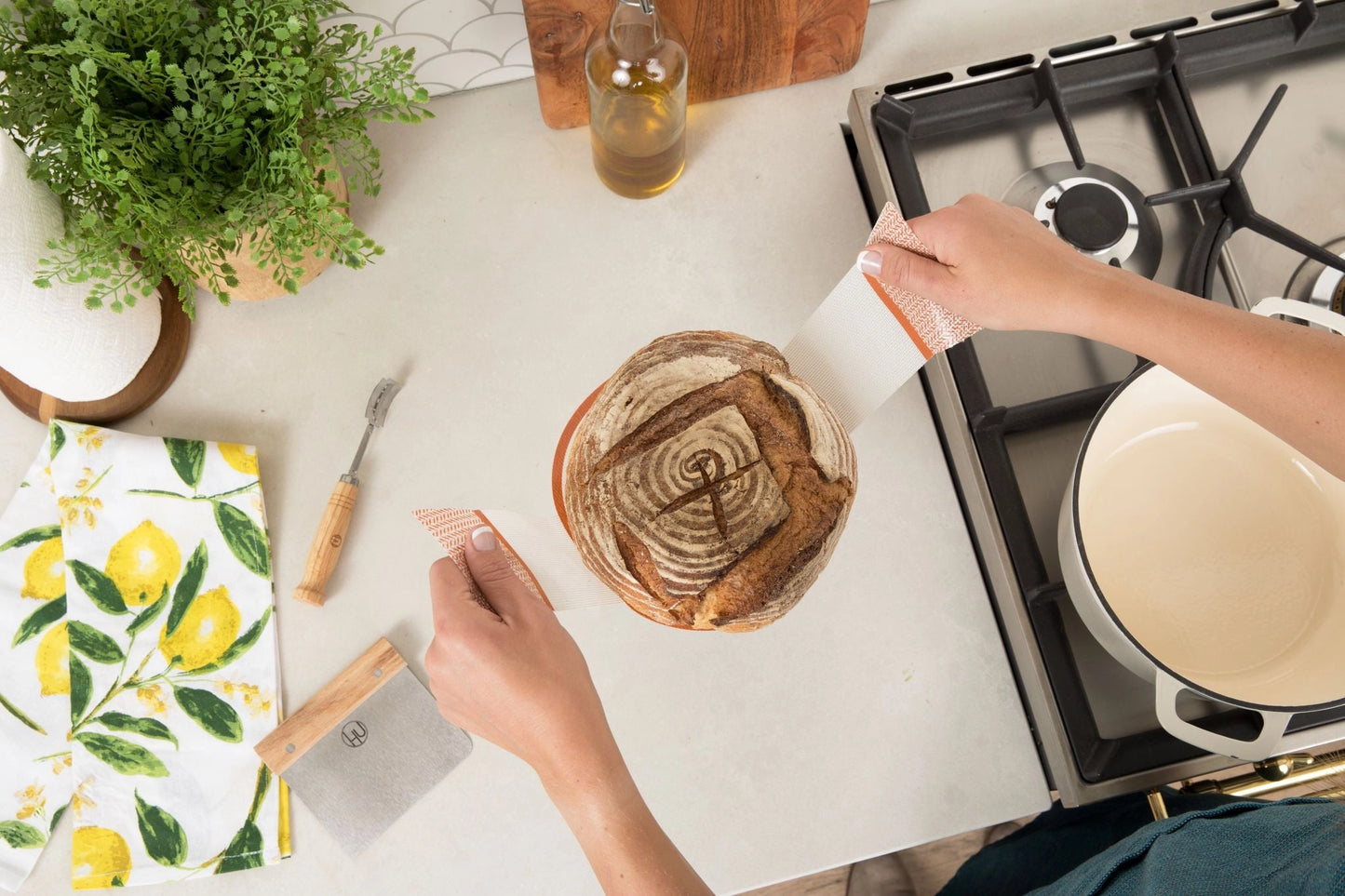 ModKitchn Loaf Lifter: Round