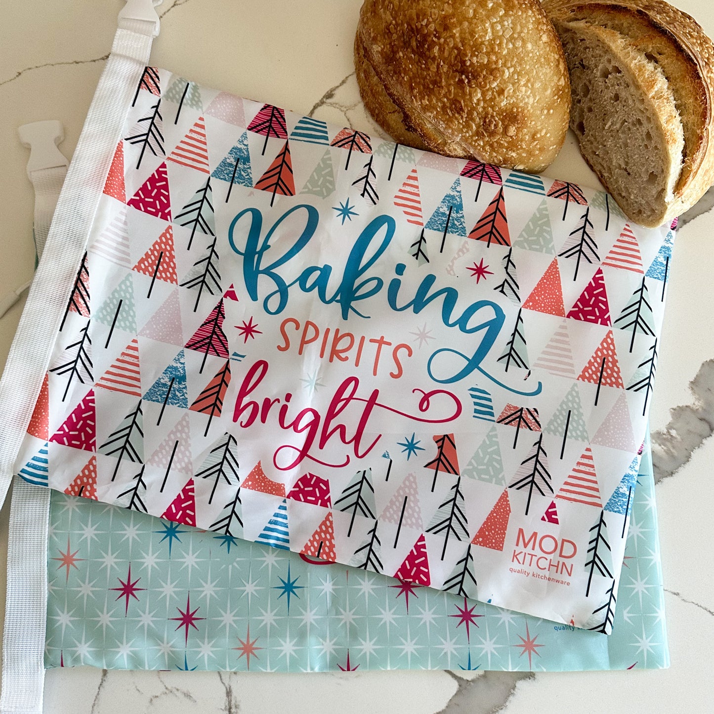 ModKitchn Reusable Bread Bags (Set of 2): Festive Holiday