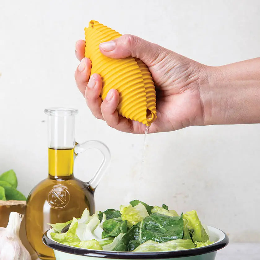 Monkey Business Lemon Squeezer: Conchiglie