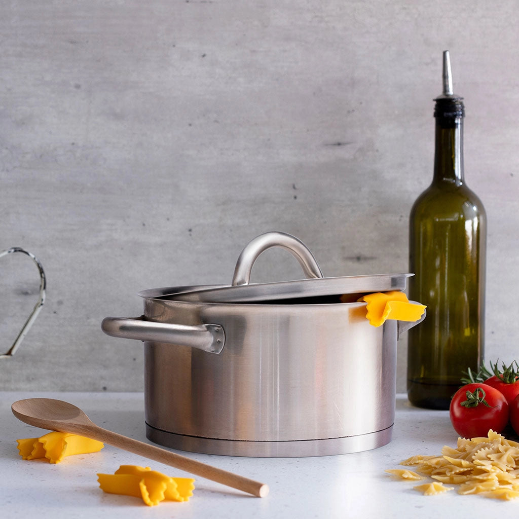 Monkey Business Steam Release & Trivet: Farfalle